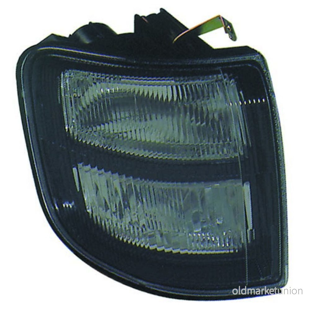 VAN WEZEL 3243906 Clignotant foncé avant droite avec porte lampe MITSUBISHI: PAJERO 2 5410909267797